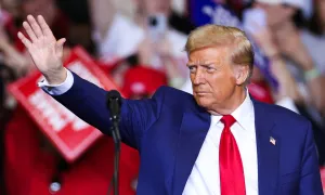 Ông Trump: Bà Harris sẽ khiến Mỹ sa vào Thế chiến III